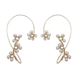 Hand-woven Natural Pearl Flower Clip-on Earrings Fashion Design No Pierced Ear Bone Elegant And Stylish Earrings