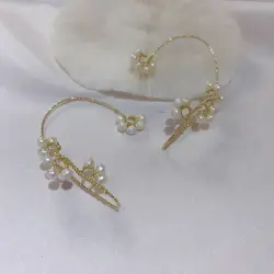 Hand-woven Natural Pearl Flower Clip-on Earrings Fashion Design No Pierced Ear Bone Elegant And Stylish Earrings